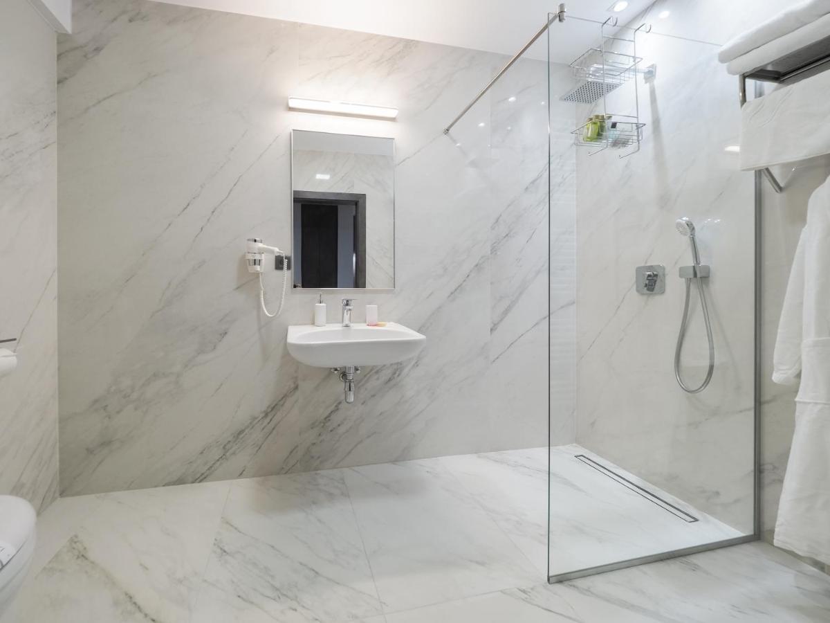 Hotel Anastasia Sibiu Luaran gambar